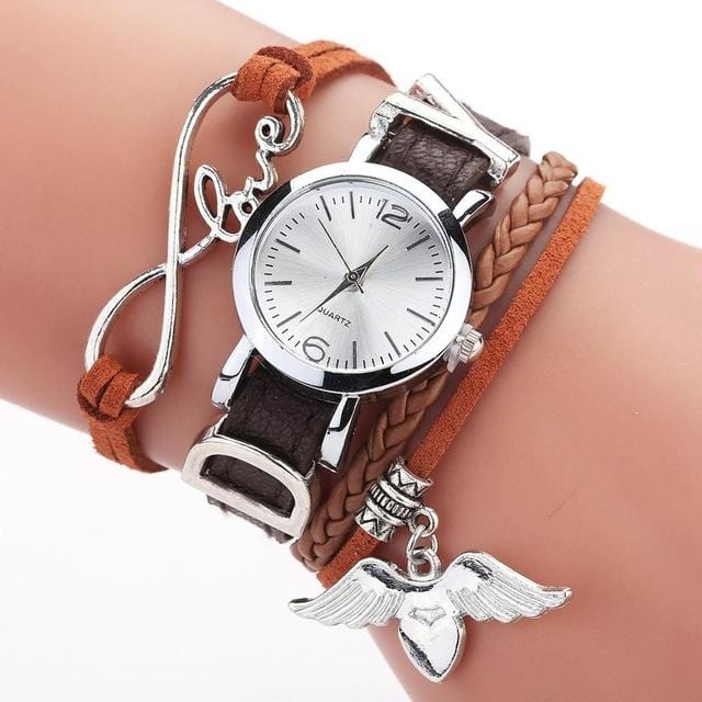 Girl hand hot sale watch 2019